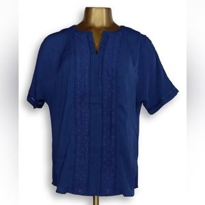 C. Wonder Blue Short Sleeve Top